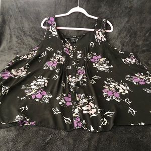 Torrid, size 4, tulip back, sleeveless, sheer top